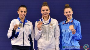 podium foto simone ferraro sfe 3470 copia